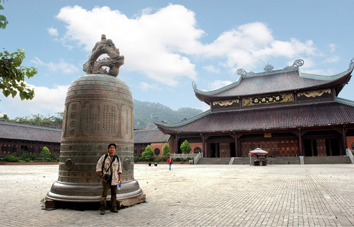 Big bell in Bai Dinh pagoda